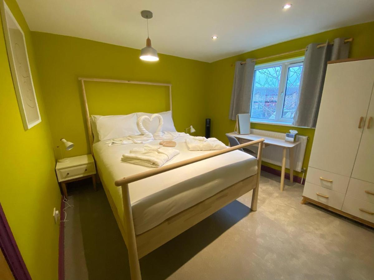 Aaron Wise - 17 Fitzhamon Apartments Cardiff Exterior foto